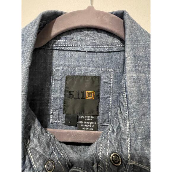 5.11 Tactical Shirts Men's Denim Blue Cotton Chambray Snap Button Down Large - Picture 5 of 6